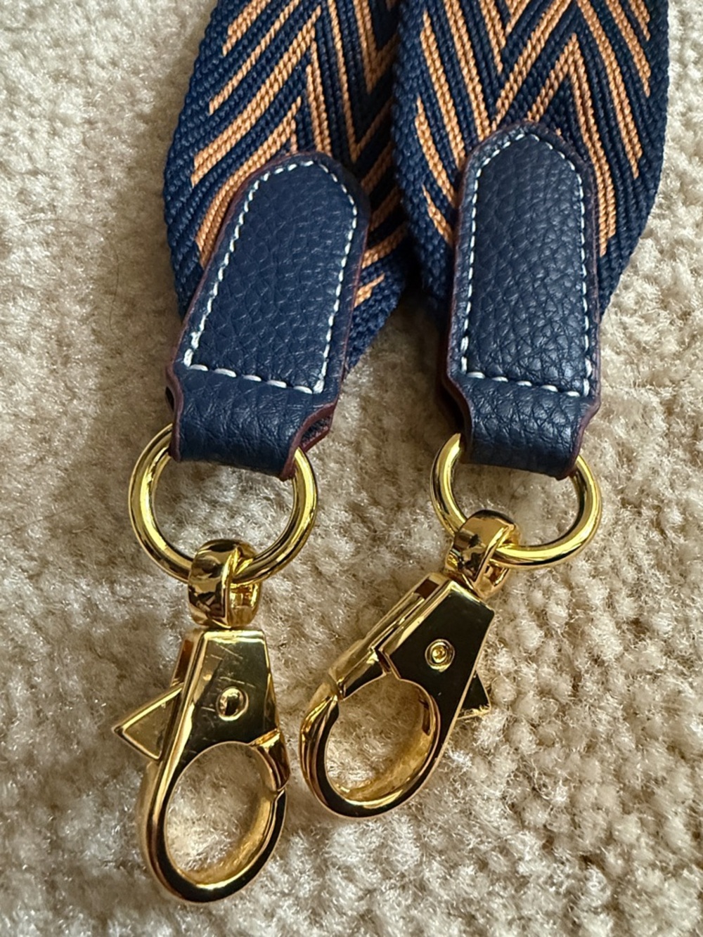 Stylish Navy and Tan Zigzag Guitar-Style Bag Strap - Picture 9 of 9